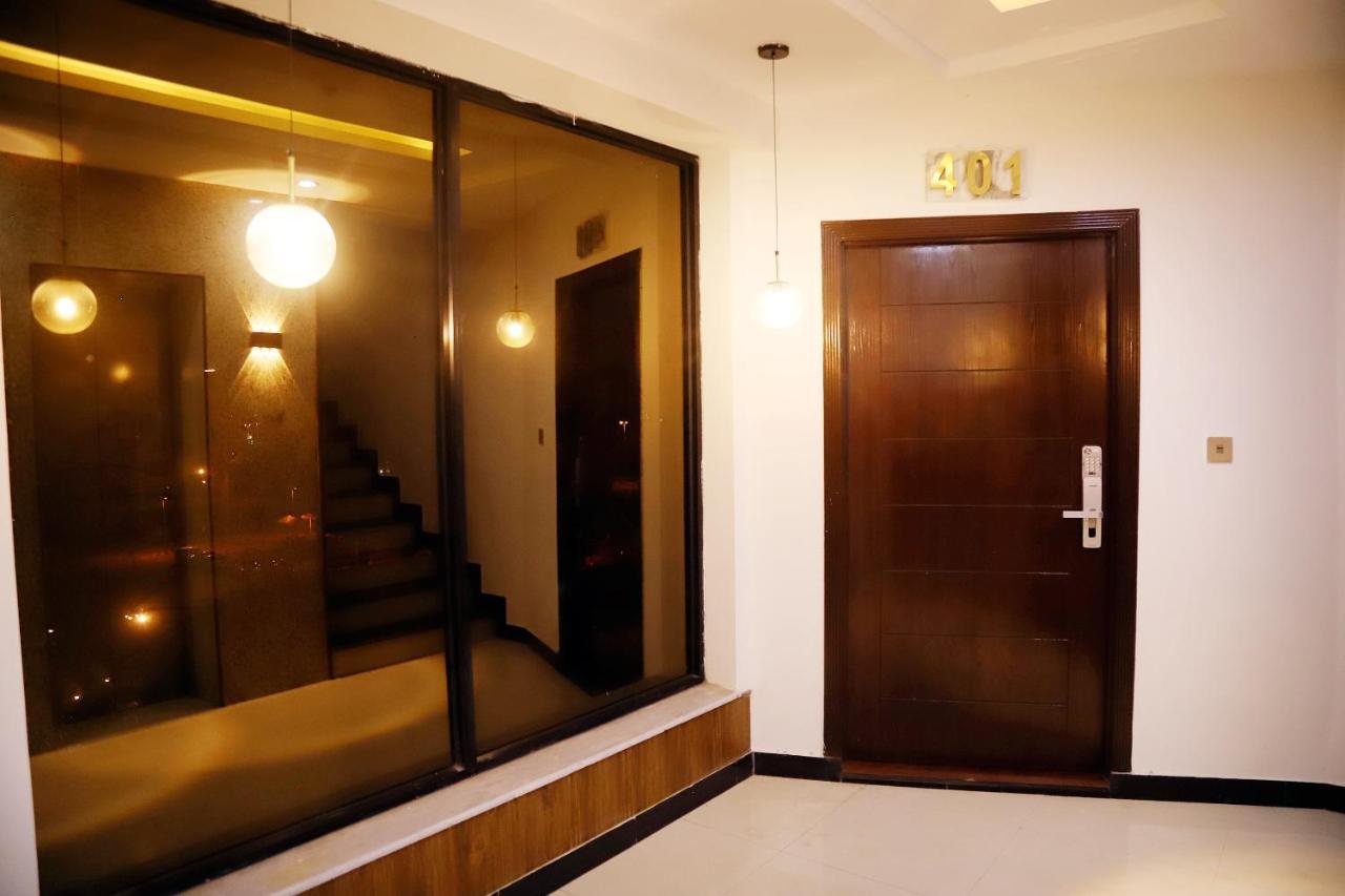 Adara Suites Lahore Ngoại thất bức ảnh