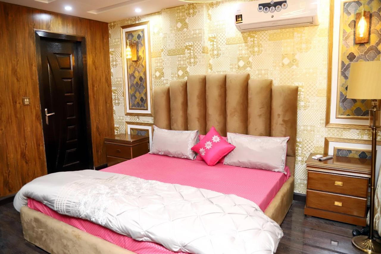 Adara Suites Lahore Ngoại thất bức ảnh