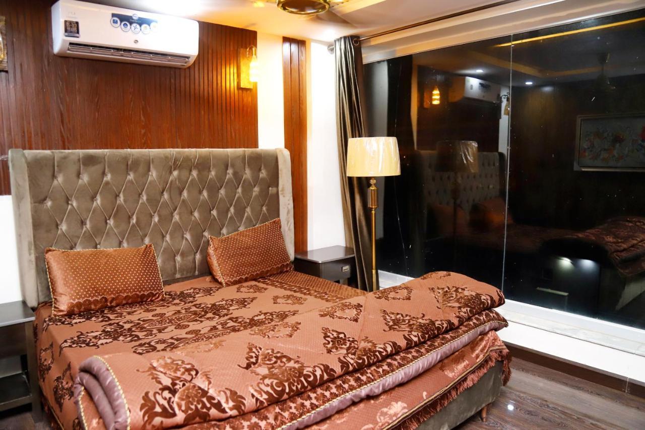 Adara Suites Lahore Ngoại thất bức ảnh