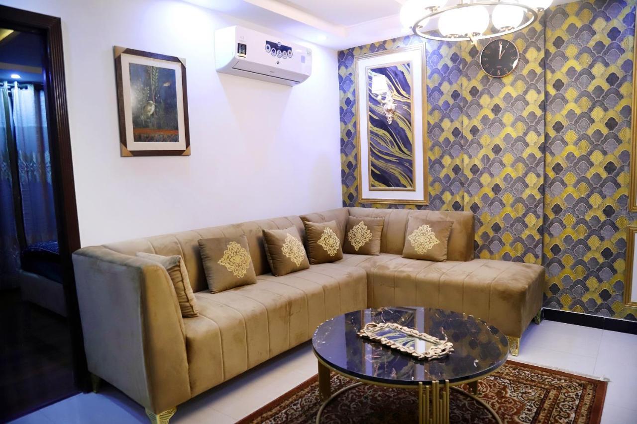 Adara Suites Lahore Ngoại thất bức ảnh