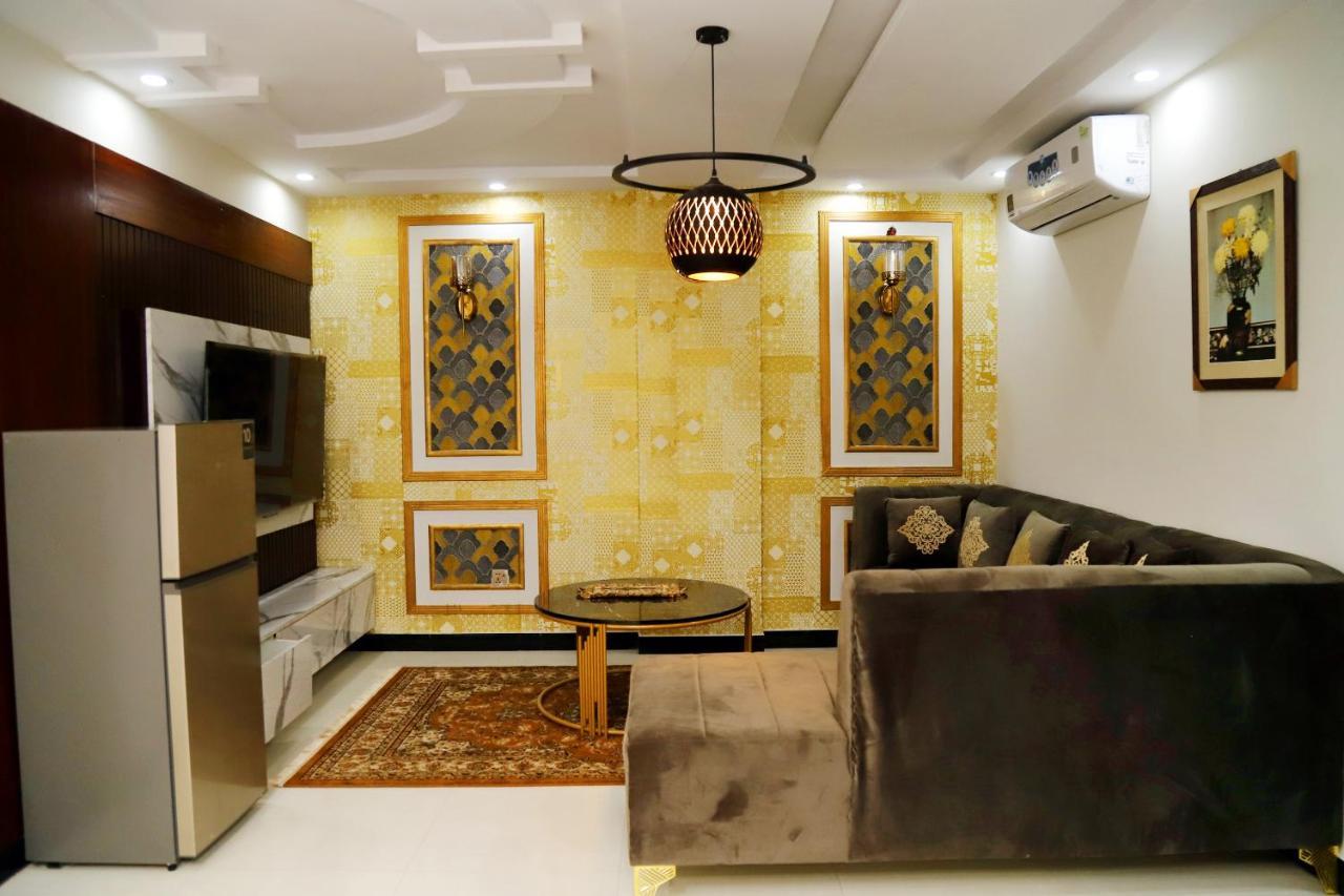 Adara Suites Lahore Ngoại thất bức ảnh