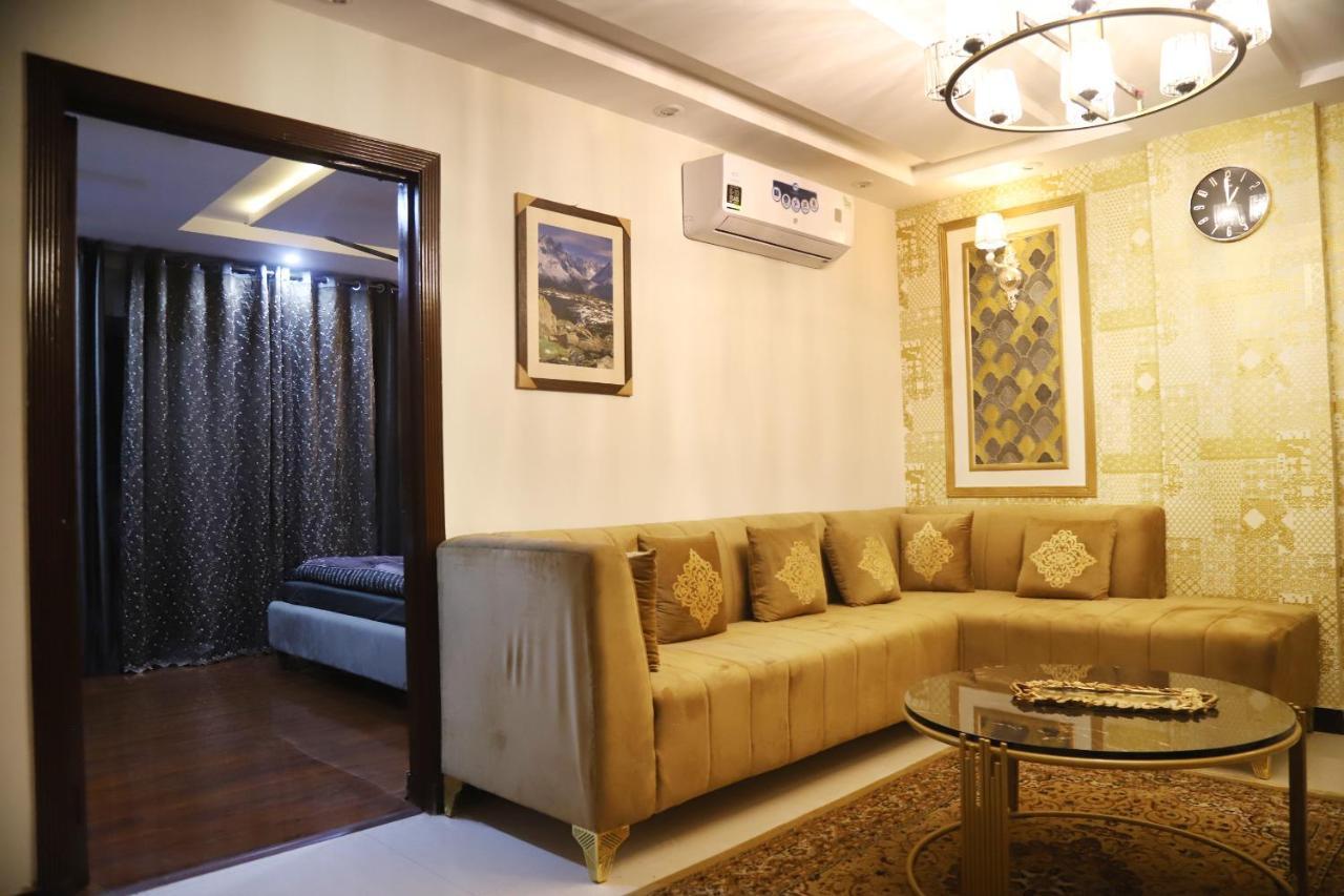 Adara Suites Lahore Ngoại thất bức ảnh
